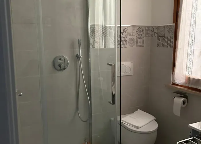 בית הארחה Dolce Dormire קאסטיגליונה דל לאגו