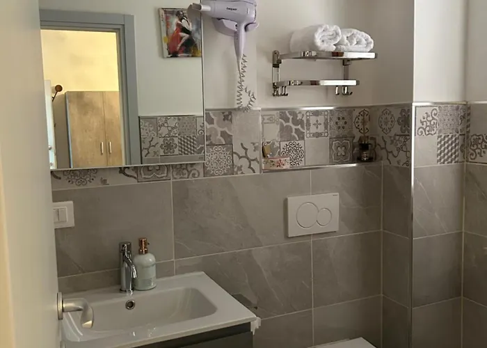 Dolce Dormire בית הארחה 4*